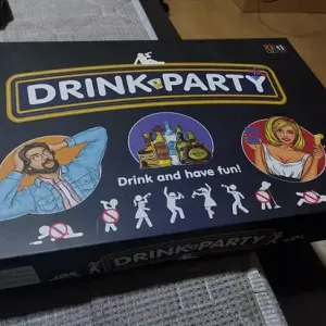 Drink Party Društvena igra za odrasle 2-6 igrača dob 18+